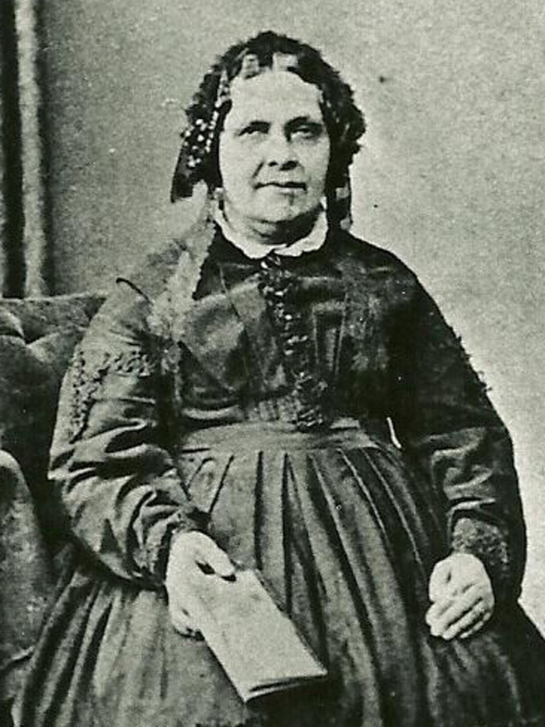 Jane Russell (1807 - 1874) Profile